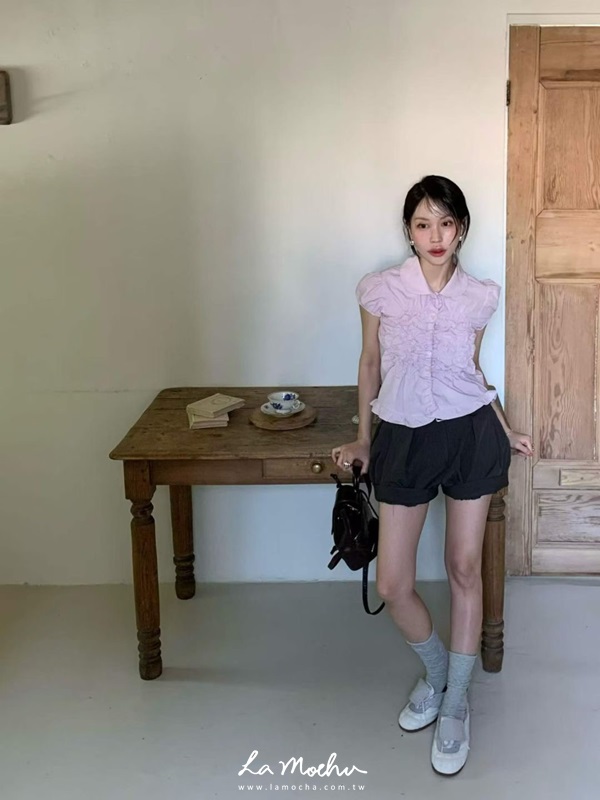 荷葉滾邊抓皺襯衫